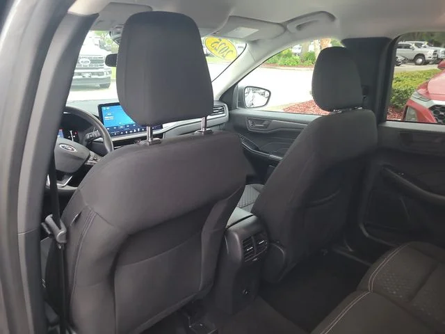 Used 2025 Gray Ford Active image 13