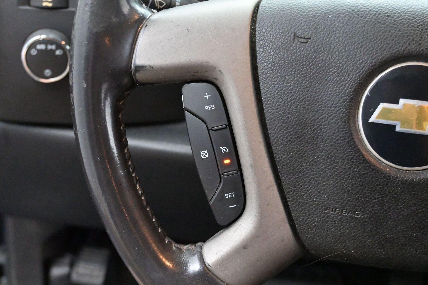 Used 2011 Blue Granite Metallic Chevrolet LT image 16