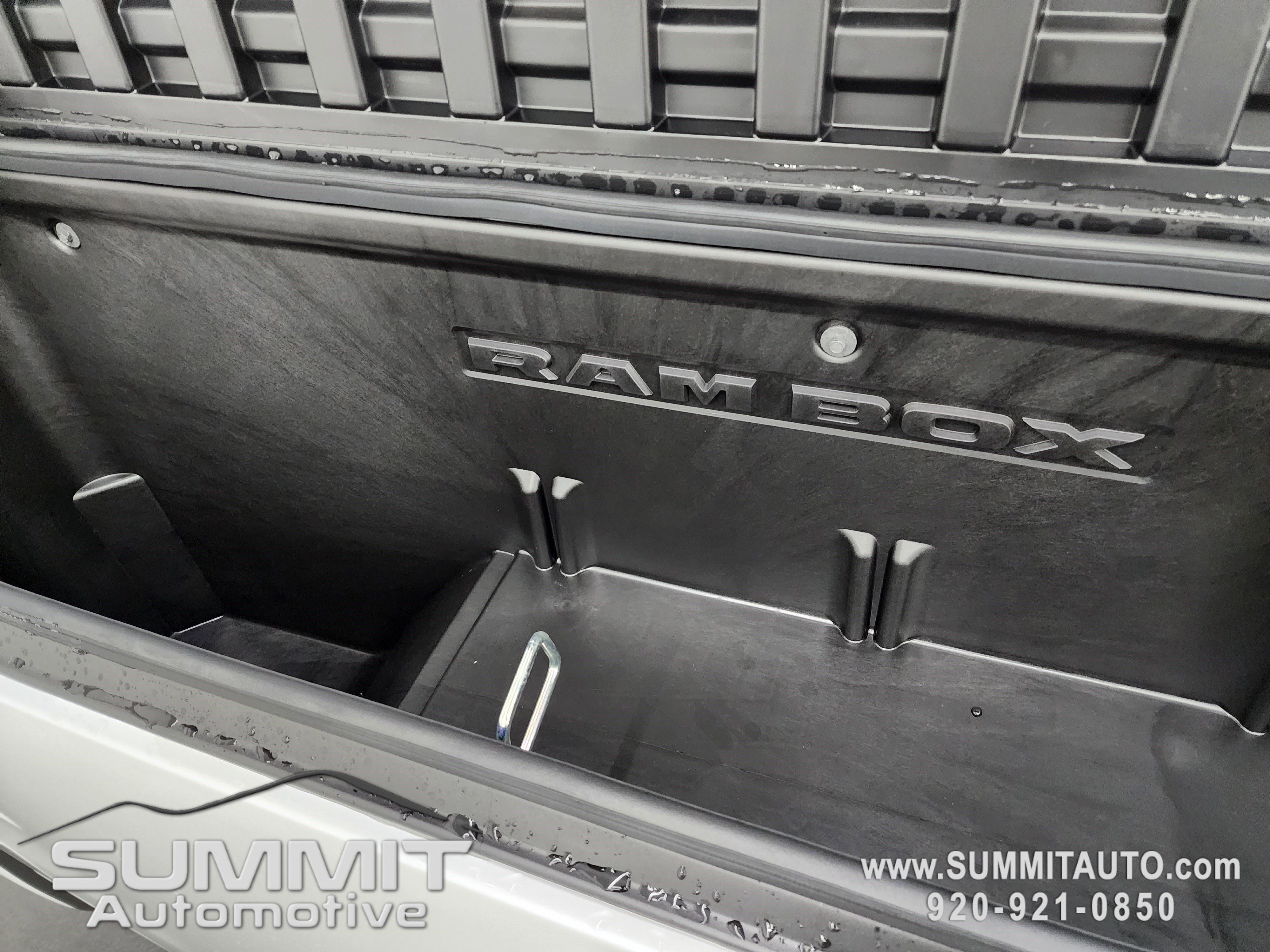 2026 RAM 1500 Limited - Photo 29