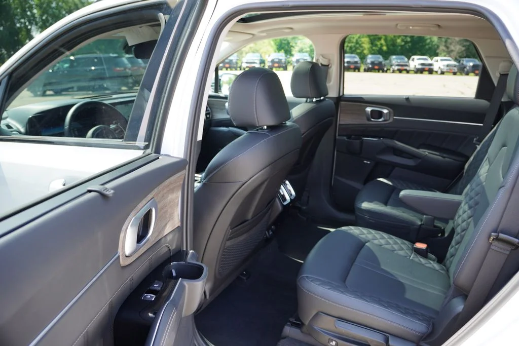 Used 2023 Glacial White Pearl Kia X-Line SX Prestige image 16
