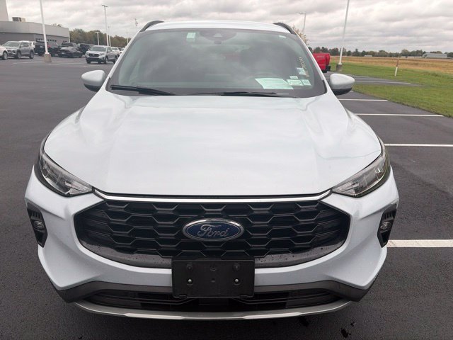 Used 2025 Silver Metallic Ford ST-Line Select image 6