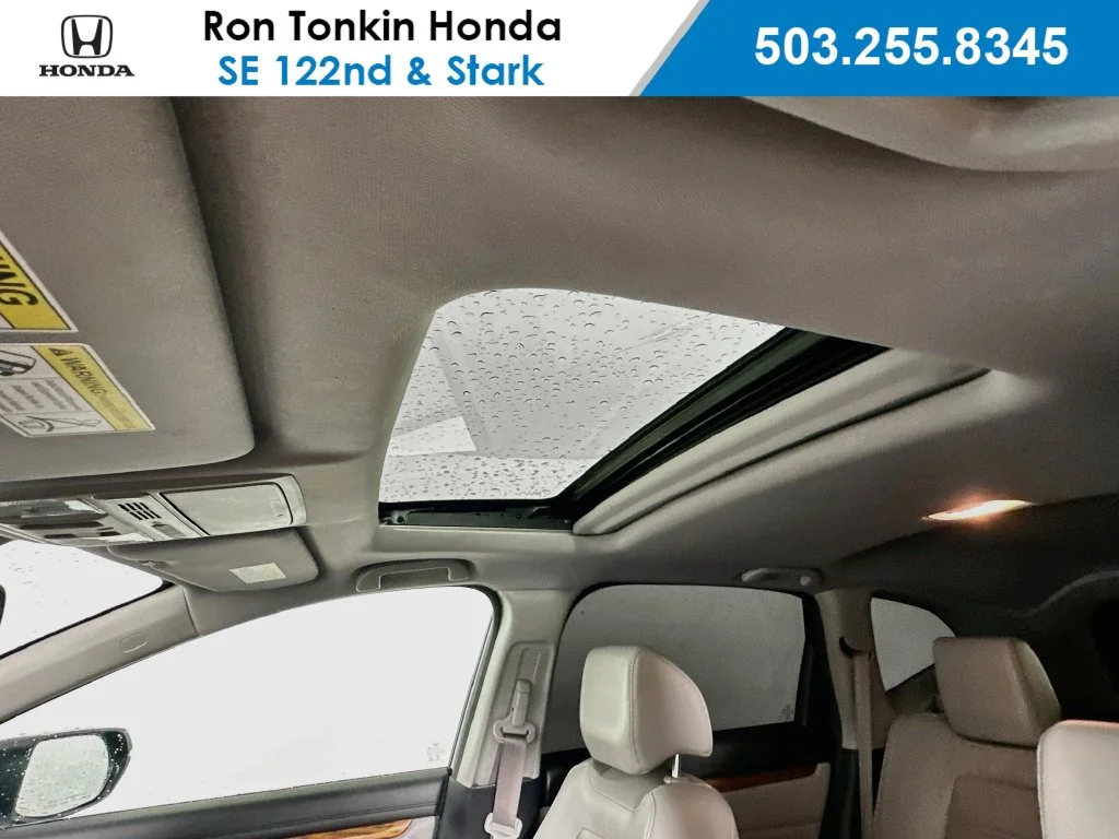 Used 2020 Crystal Black Pearl Honda Touring image 24