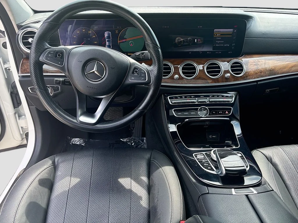 Used 2018 Polar White Mercedes-Benz E 300 image 39