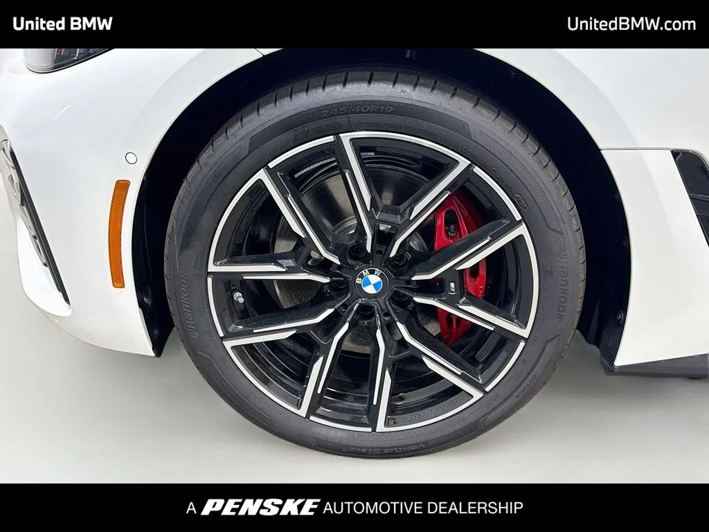 New 2026 Alpine White BMW eDrive40 image 2