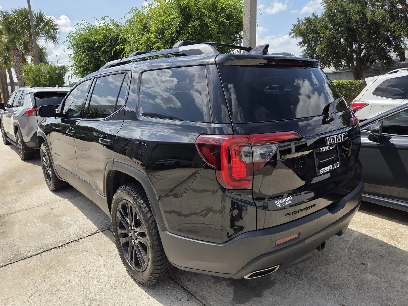2022 GMC Acadia
