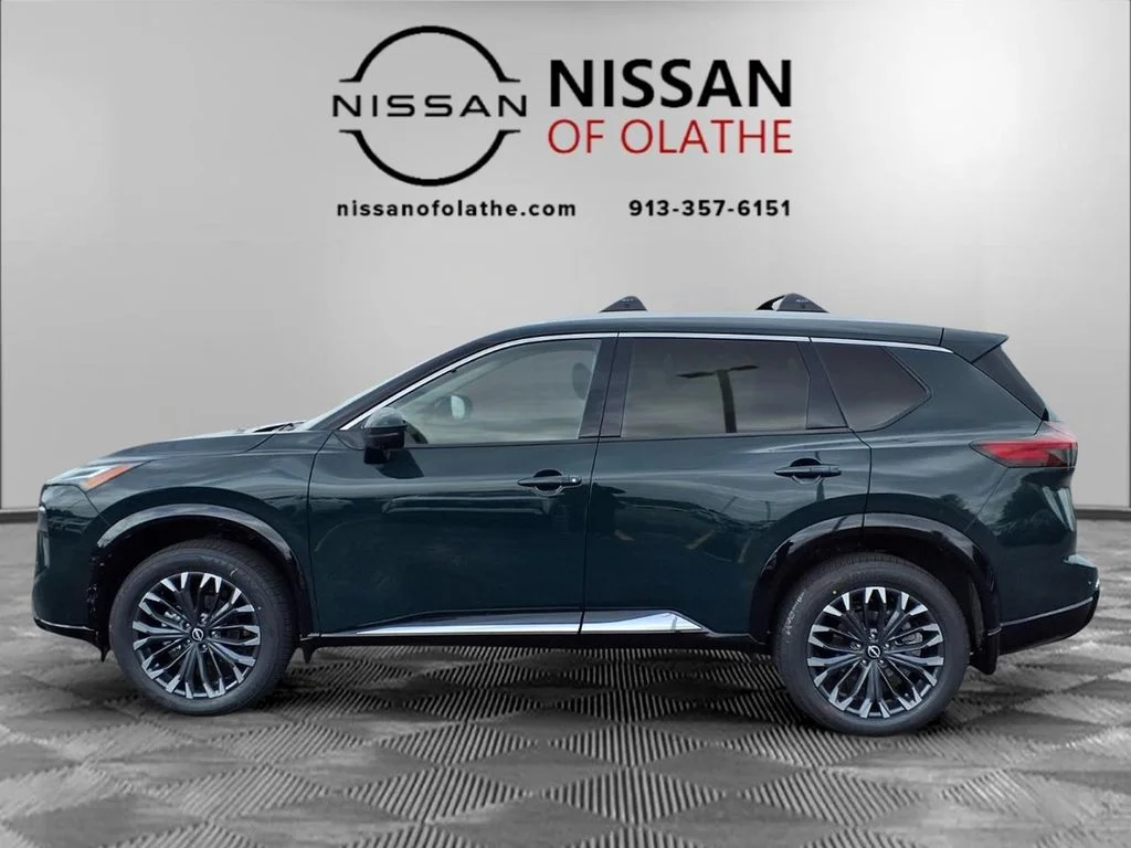 New 2026 Obsidian Green Pearl Nissan Platinum image 20