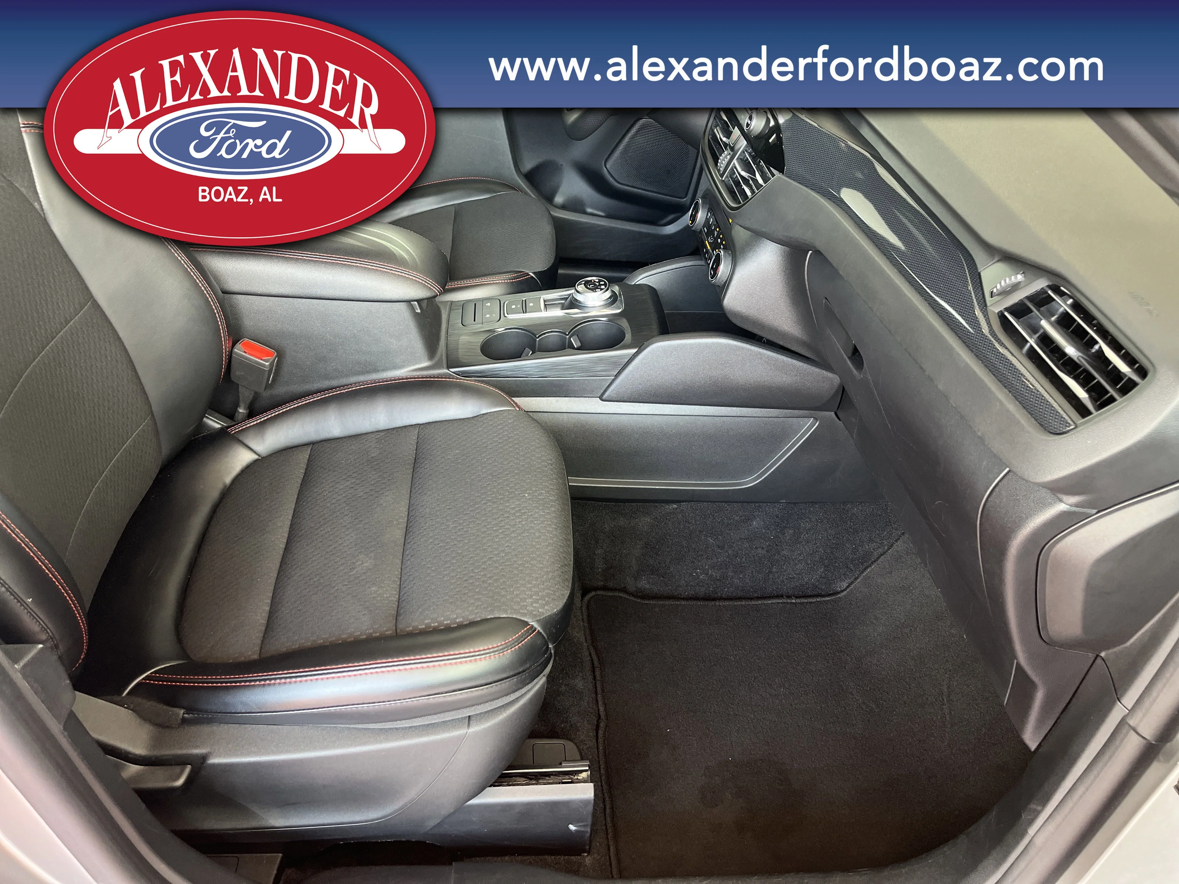 2024 Ford Escape ST-Line - Photo 14