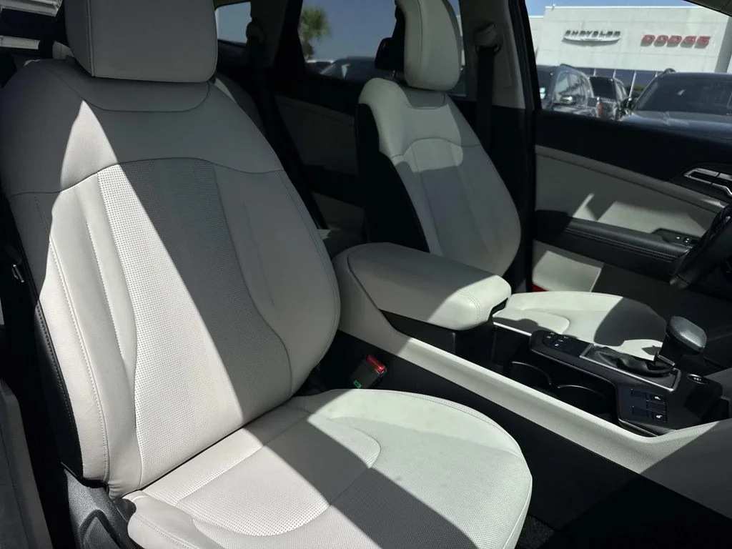 Certified Used 2026 Gray Kia EX image 12