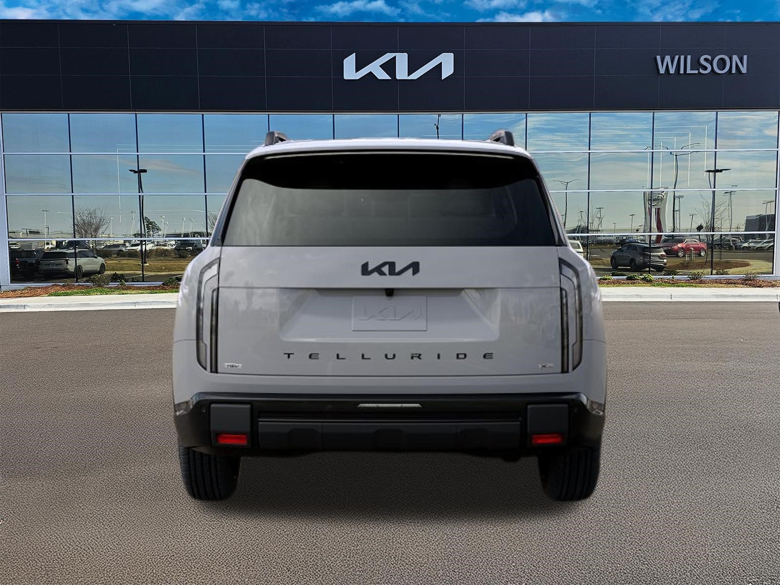 New 2027 Wolf Gray Kia X-LINE SX image 5