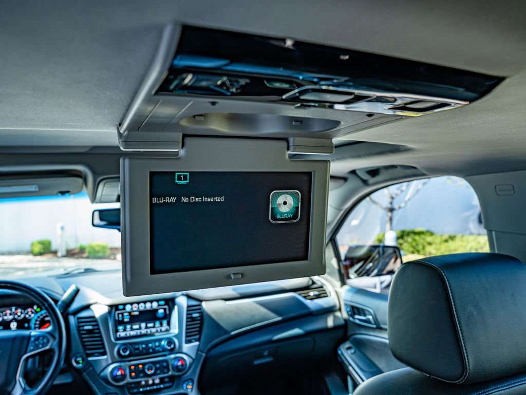 Used 2020 Black Chevrolet Premier image 36