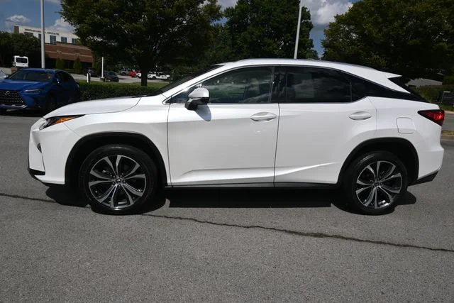 Used 2019 White Lexus 350 image 10