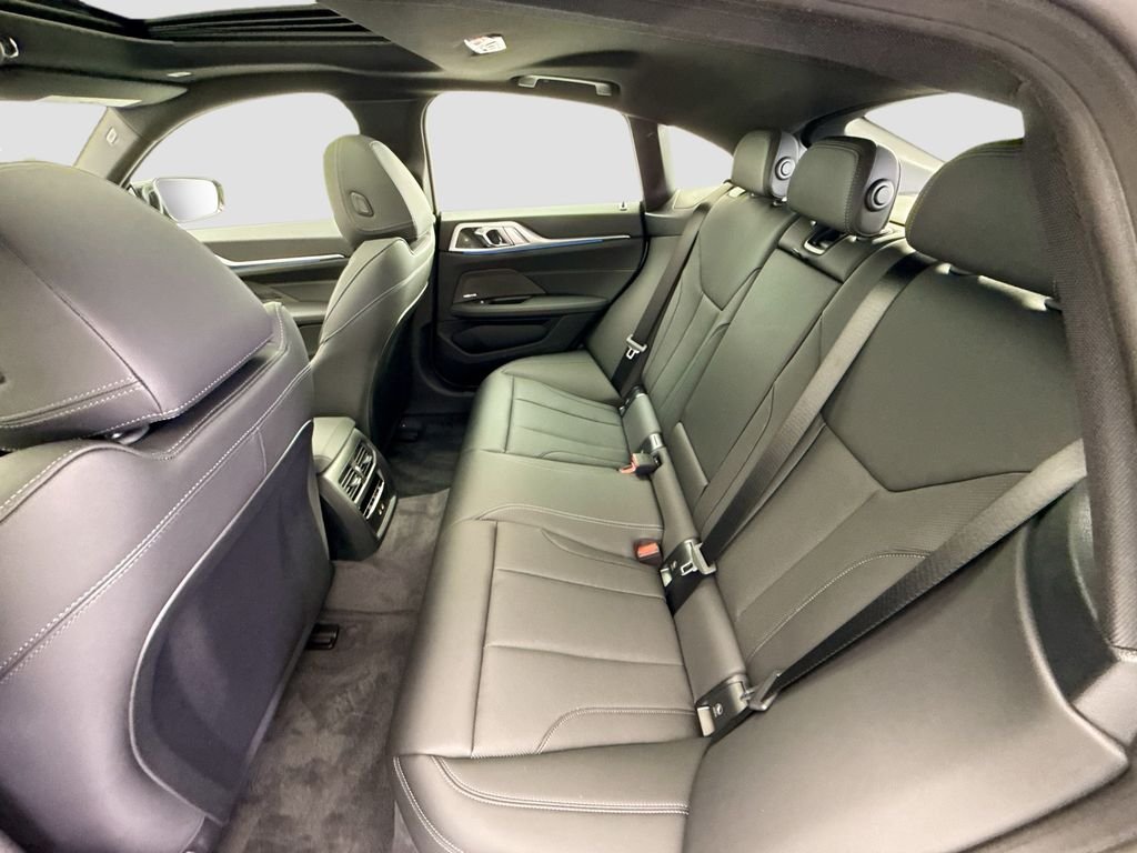 New 2026 Gray Metallic BMW xDrive40 image 20