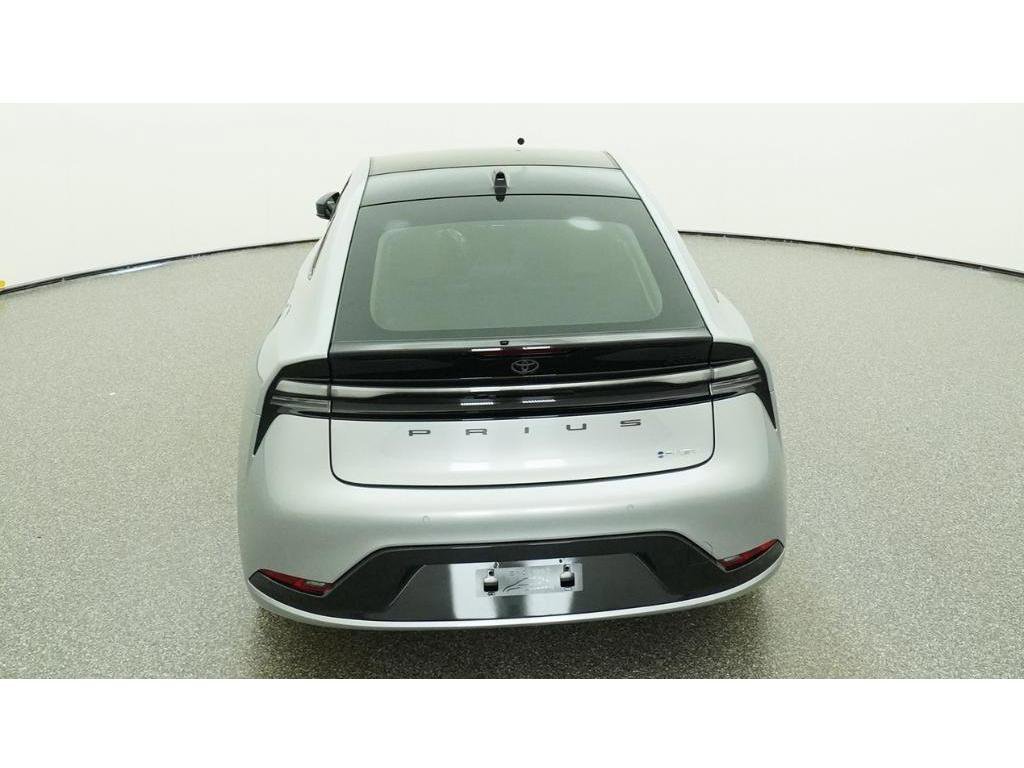 New 2026 Cutting Edge Toyota XSE image 7