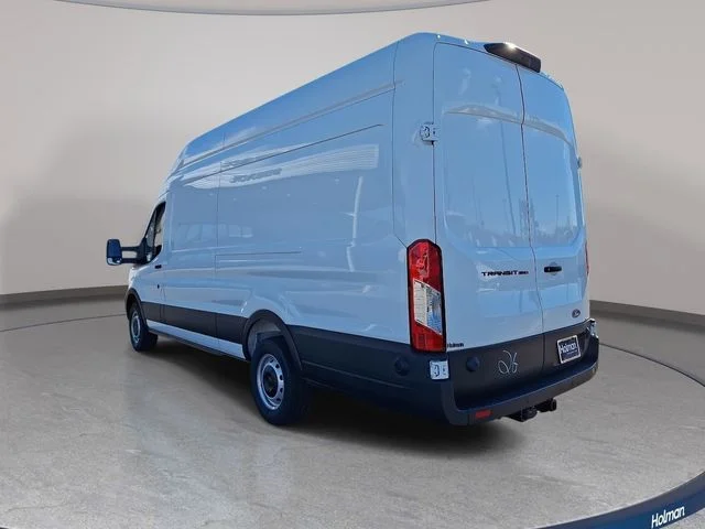 New 2026 Oxford White Ford Base image 5