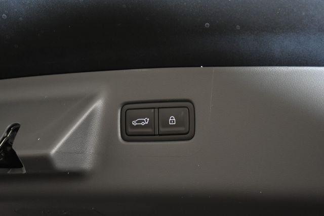 New 2026 Black Hyundai SE AWD image 22