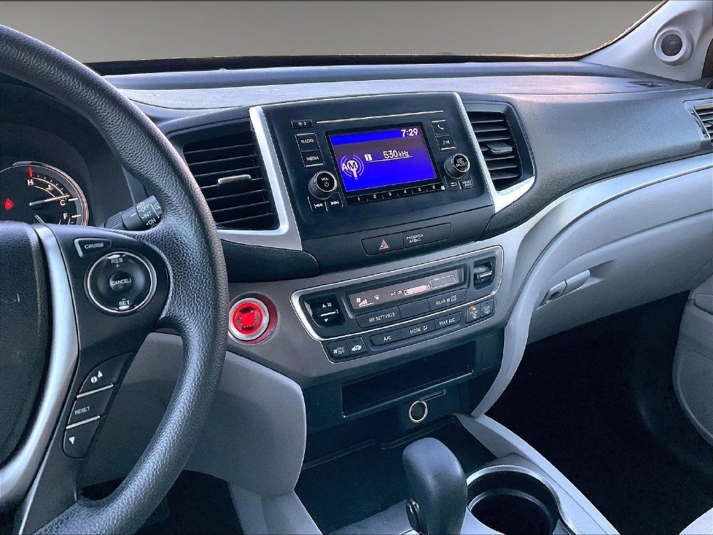 Used 2018 Gray Honda LX image 19