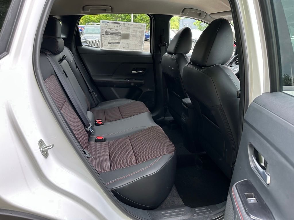 2025 Nissan Kicks SR AWD - Photo 16