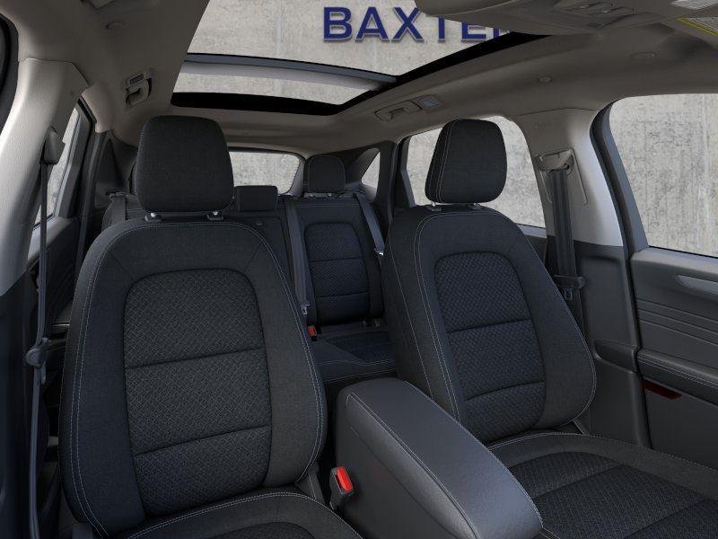 New 2025 Oxford White Ford Active image 2