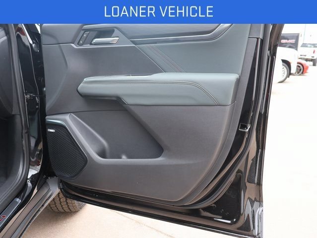 2026 GMC Acadia AT4 - Photo 10