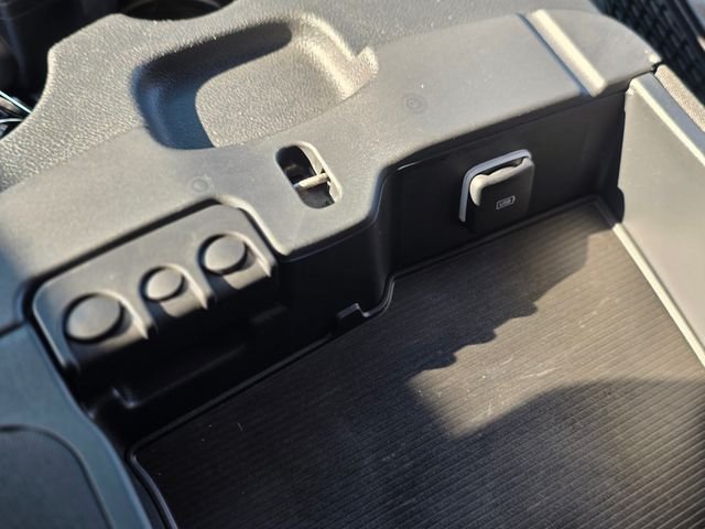 Used 2019 White Ram Laramie image 41