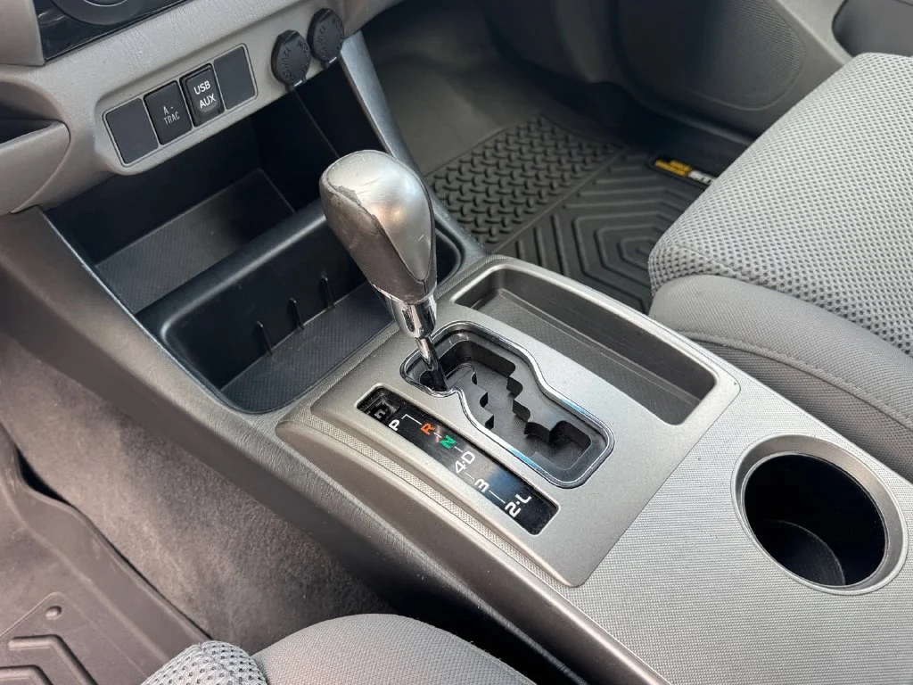 Used 2015 Gray Toyota Base image 21