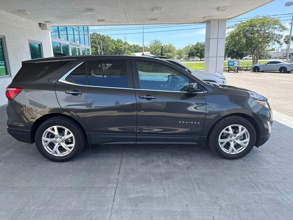 Used 2021 Gray Chevrolet LT image 7