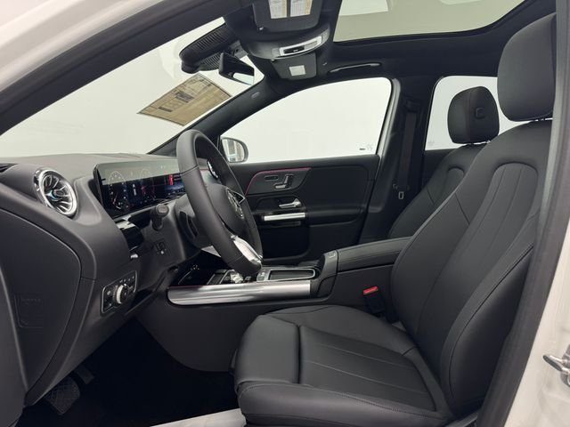 New 2026 Polar White Mercedes-Benz GLA 250 image 18