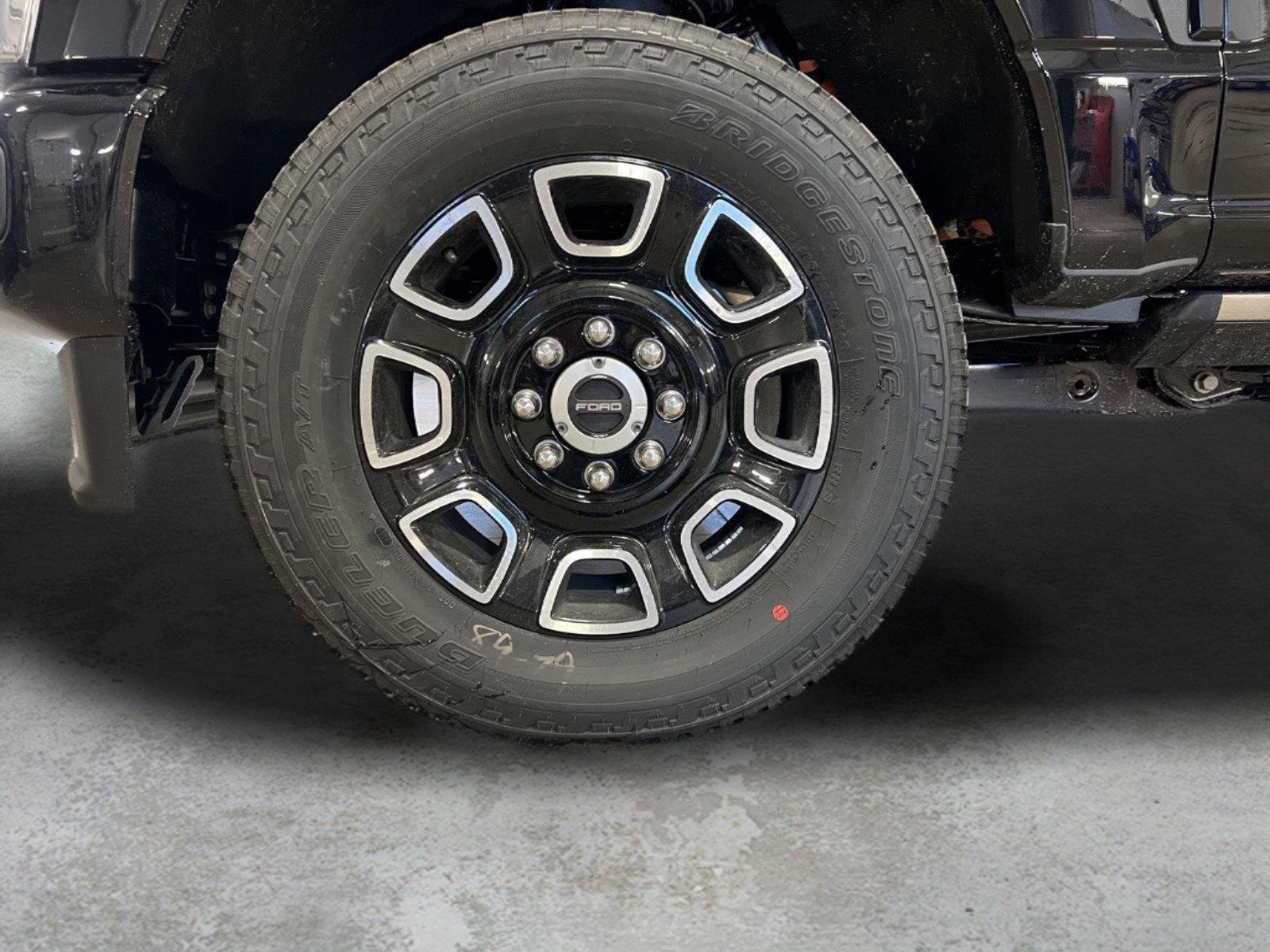 New 2026 Agate Black Metallic Ford F-350® Platinum® image 39