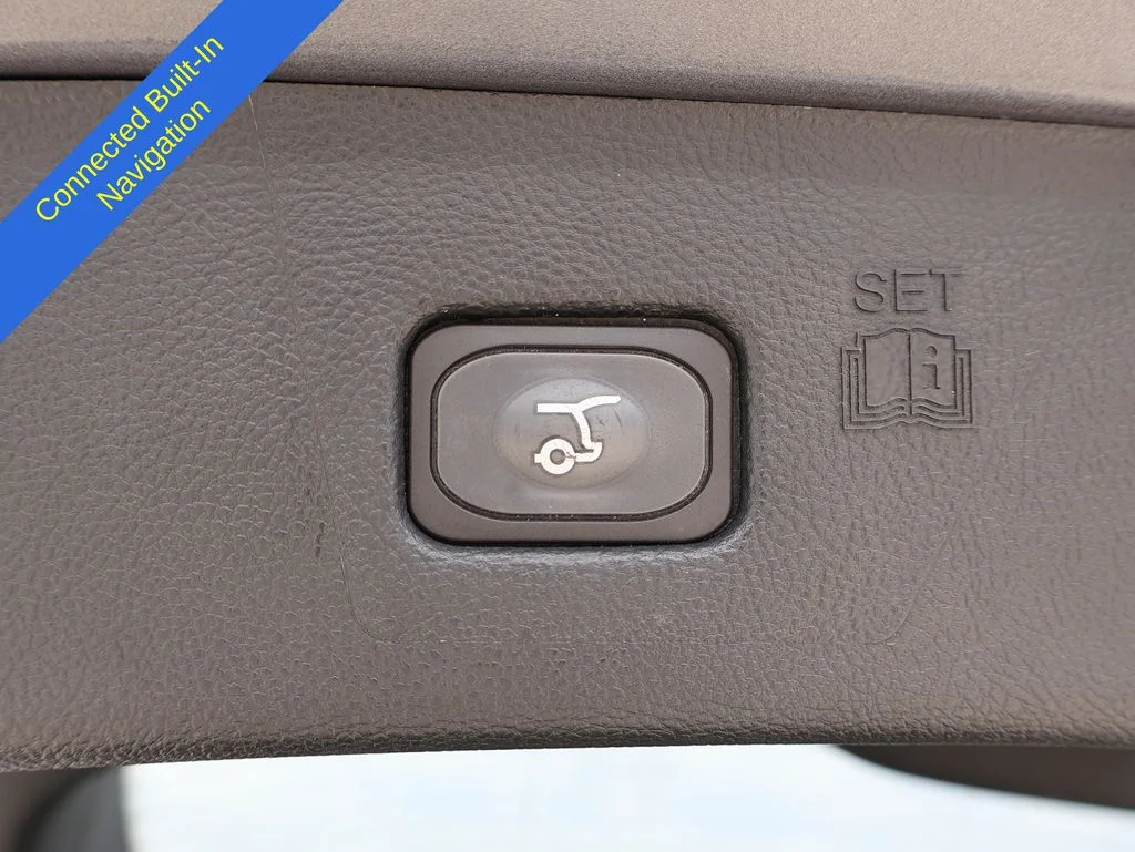 Used 2021 Gray Metallic Ford SEL image 17