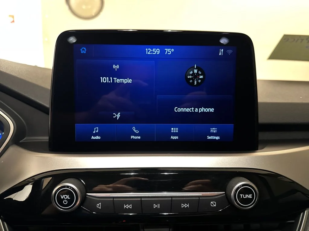 Certified Used 2020 White Ford SE Sport Hybrid image 25