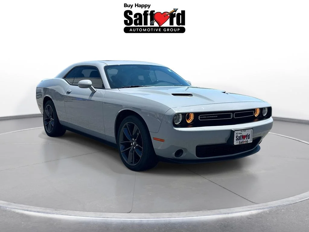 Used 2021 Gray Dodge SXT image 10