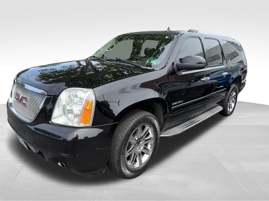 Used 2014 Black GMC Denali image 2