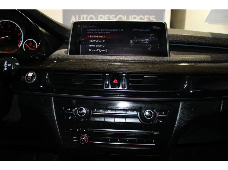 Used 2017 Black BMW sDrive35i image 31