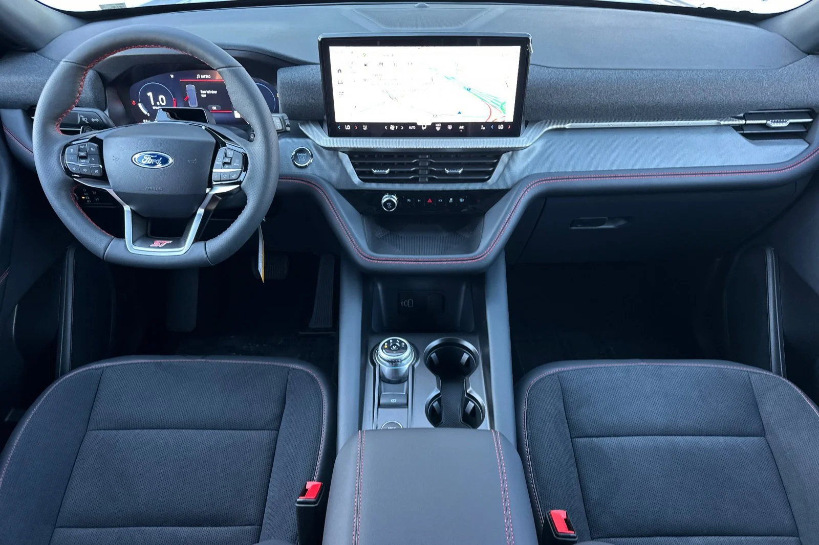2026 Ford Explorer ST - Photo 12