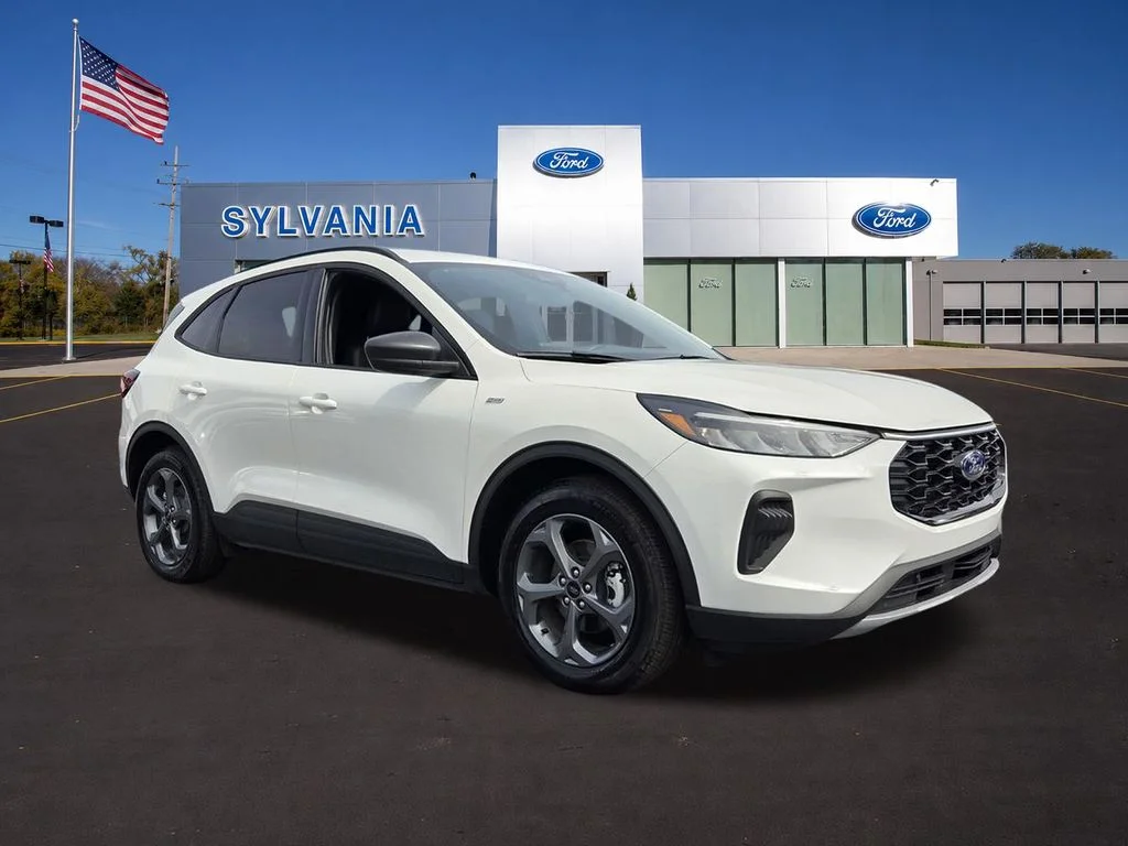 Used 2025 White Ford ST-Line image 1