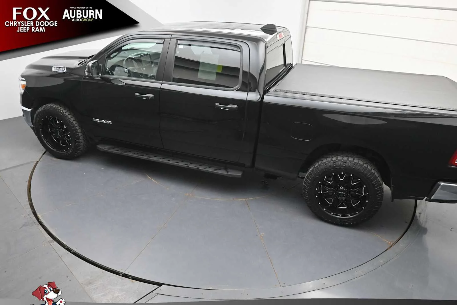 Used 2023 Diamond Black Crystal Pearlcoat Ram Big Horn image 38