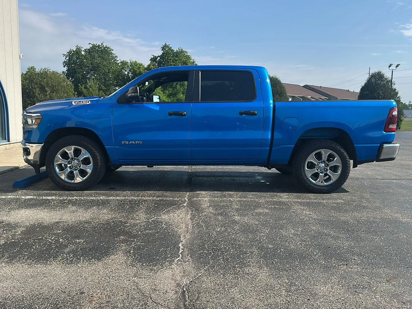 Used 2023 Hydro Blue Pearlcoat Ram Big Horn image 8