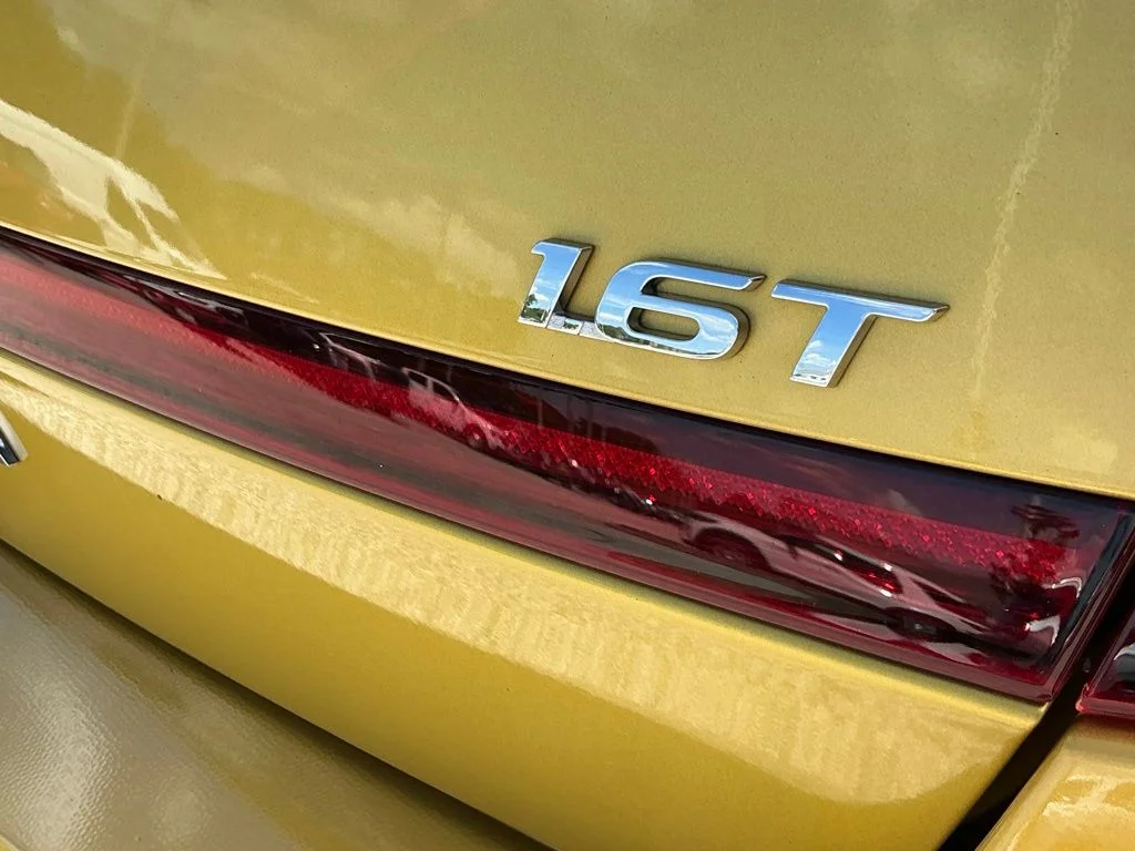 Used 2021 Yellow Hyundai SEL Plus image 22