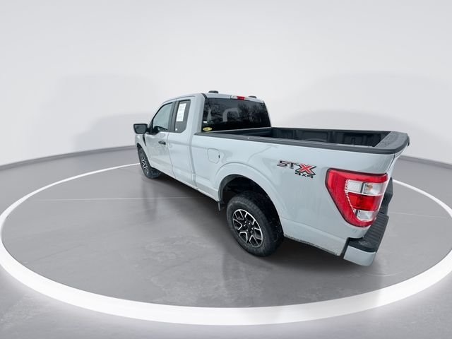 Used 2023 White Ford XL image 6