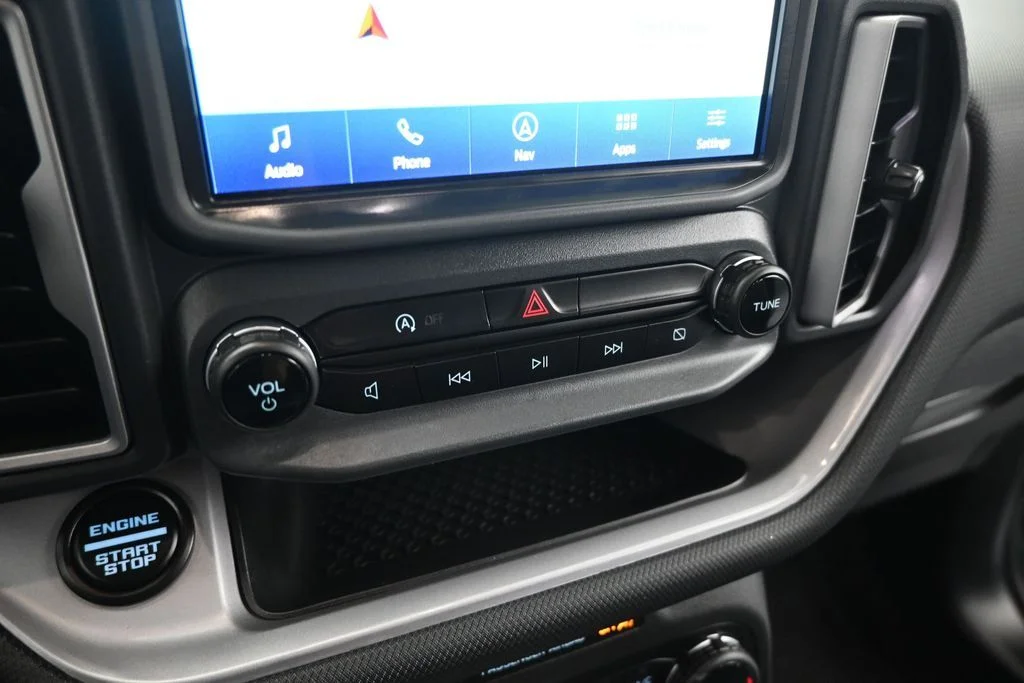Used 2023  Ford Outer Banks image 16