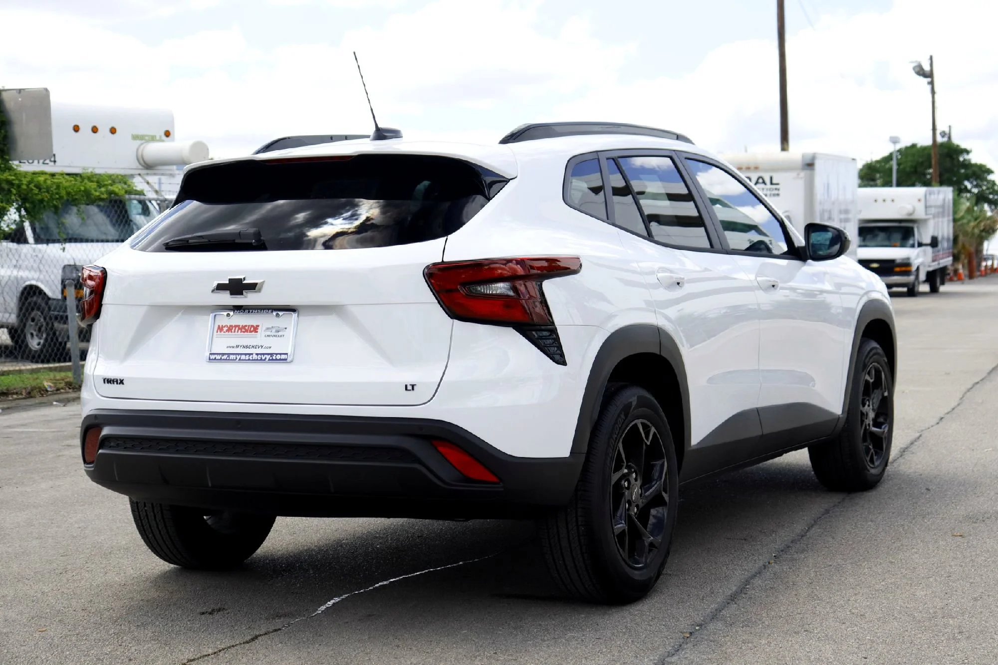 New 2026 White Chevrolet LT image 5