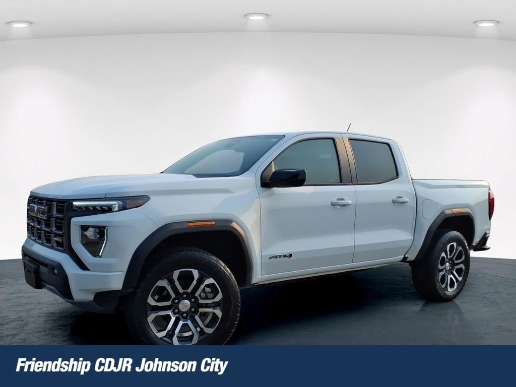 Used 2023 White GMC AT4 image 1