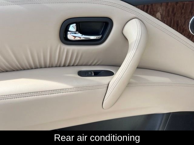 Used 2020 White Nissan Platinum image 18