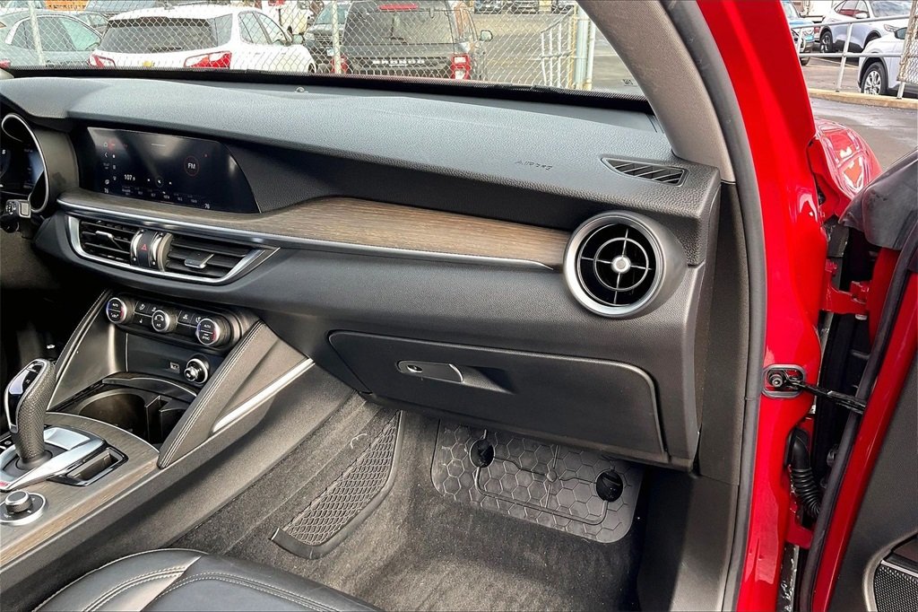 2020 ALFA ROMEO STELVIO - Image 14