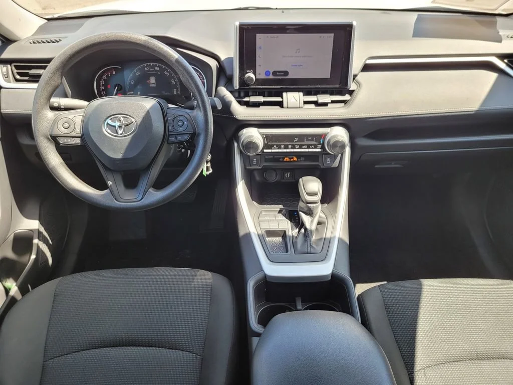 Used 2024  Toyota LE image 13