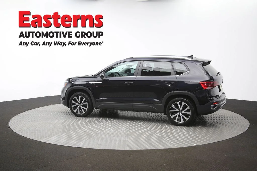 Used 2022 Black Volkswagen 1.5T SE image 58