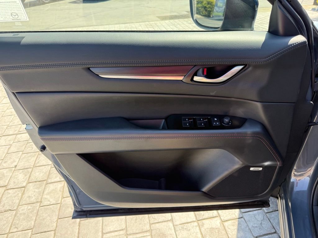 2025 Mazda CX-5 S Carbon Edition - Photo 30