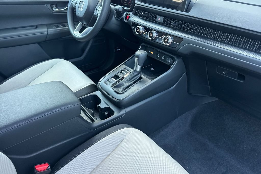 New 2026 Platinum White Pearl Honda LX image 16