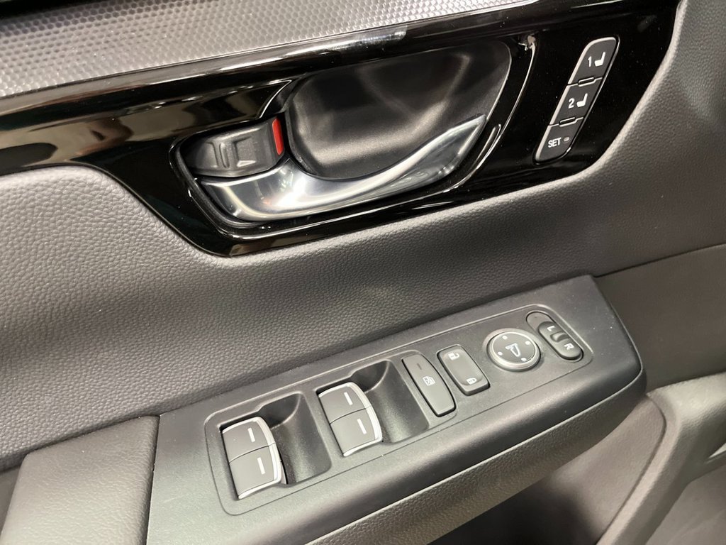 New 2027 Urban Gray Pearl Honda EX-L image 14