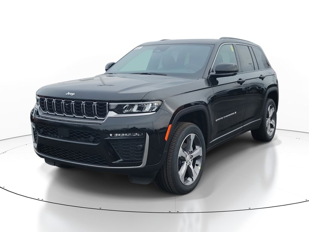 New 2026 Diamond Black Crystal Pearlcoat Jeep Limited image 2